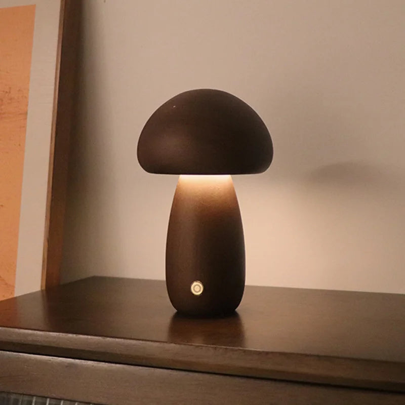 Lampe LED en bois style champignon