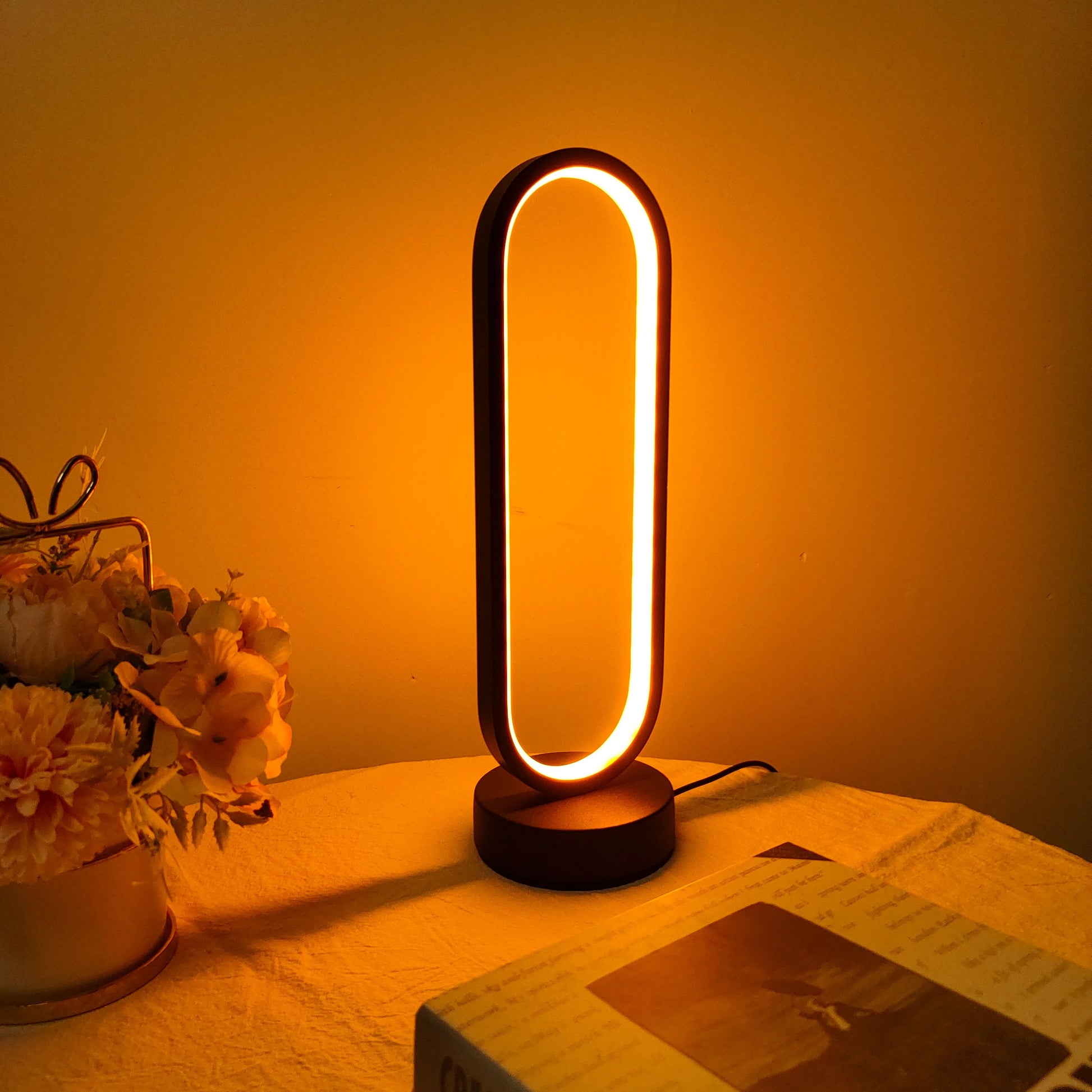 Lampe noir LED dimmable design 